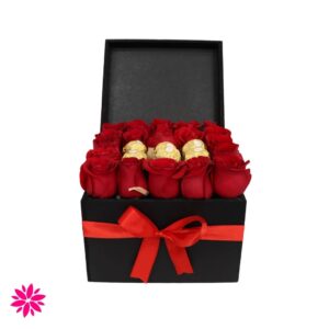 Caja con 19 Rosas y Chocolates