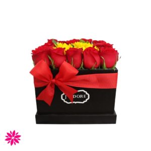 Caja con Rosas y Girasoles mini